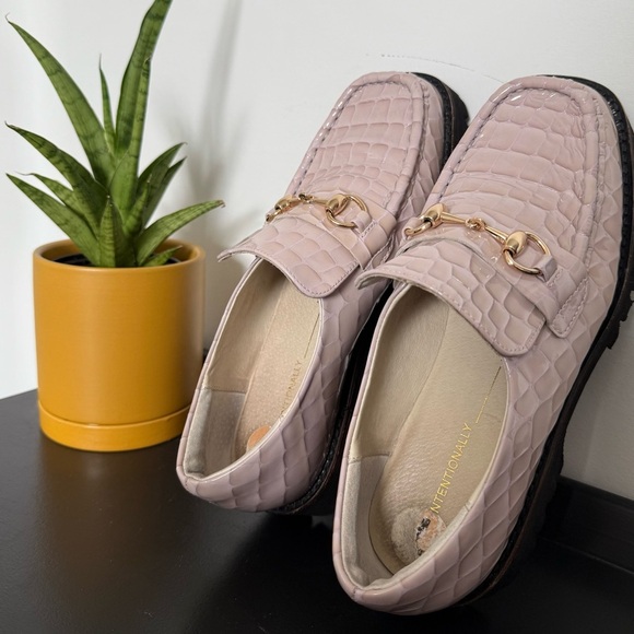 Intentionally Blank lavender purple croc HK-2 lug platform loafers - size 7 - Picture 9 of 10